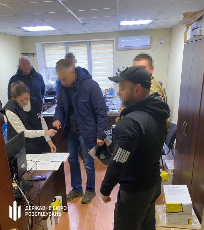 Украинские спецслужбы задержали начальника полиции Балаклеи, который сотрудничал с Россией Украинские спецслужбы задержали начальника полиции Балаклеи, который сотрудничал с Россией