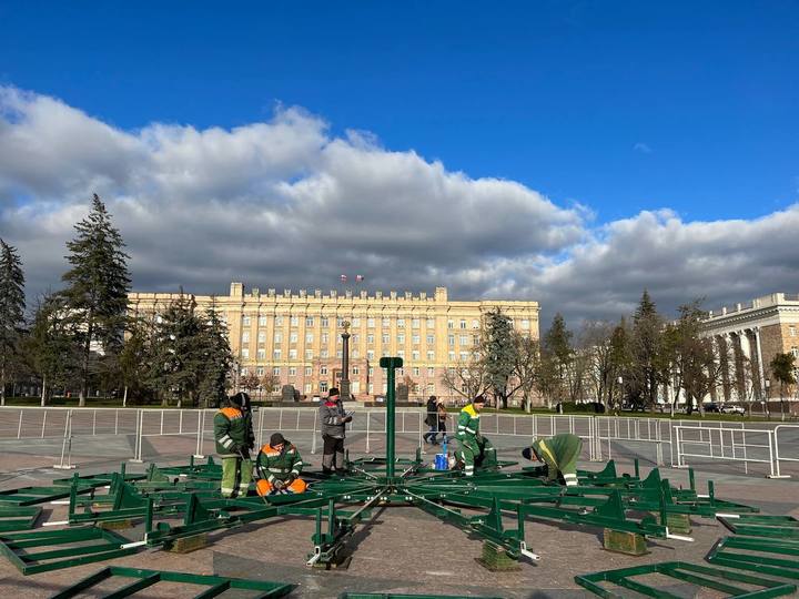 Белгород до 1 декабря украсят к Новому году Белгород до 1 декабря украсят к Новому году