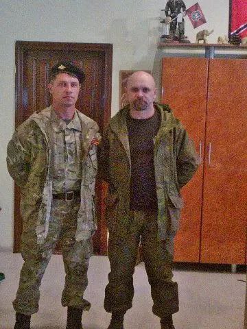 Младший лейтенант Олег Золотущенко «Дон», командир роты батальона «Оплот» в составе Росгвардии Софринской бригады был награжден медалью «За отвагу» за выполнения боевых задач в Харьковской области в 2022 году