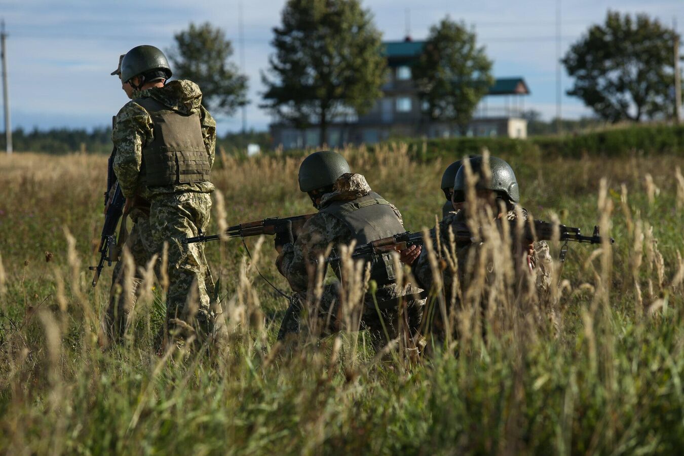 Удар нанесли по месту сбора ВСУ, пытавшихся зайти в Белгородскую область